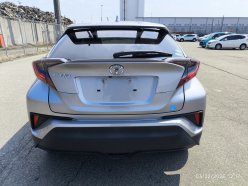 TOYOTA C-HR G-T 4WD 2016