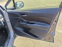 TOYOTA C-HR G-T 4WD 2016