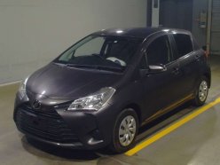 TOYOTA VITZ F 2019