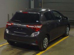 TOYOTA VITZ F 2019