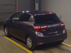 TOYOTA VITZ F 2019