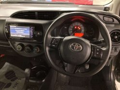 TOYOTA VITZ F 2019