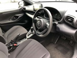 TOYOTA YARIS X 2020