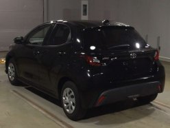 TOYOTA YARIS X 2020