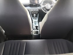 TOYOTA YARIS X 2020