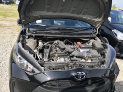 TOYOTA YARIS X 2020