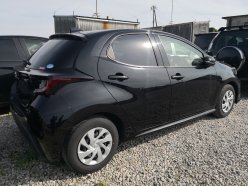 TOYOTA YARIS X 2020