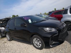 TOYOTA YARIS X 2020