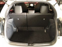 TOYOTA YARIS X 2020