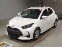 TOYOTA YARIS X 2020