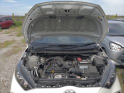 TOYOTA YARIS X 2020