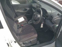 TOYOTA YARIS X 2020