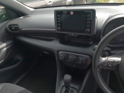 TOYOTA YARIS X 2020