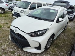 TOYOTA YARIS X 2020