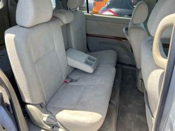 TOYOTA ISIS L_G Edition 2010