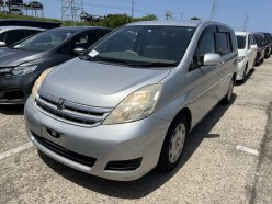 TOYOTA ISIS L_G Edition 2010