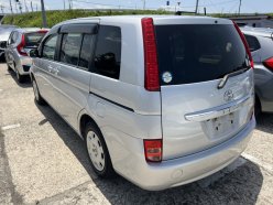 TOYOTA ISIS L_G Edition 2010