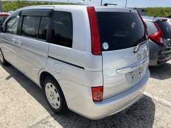 TOYOTA ISIS L_G Edition 2010
