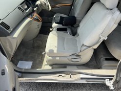 TOYOTA ISIS L_G Edition 2010