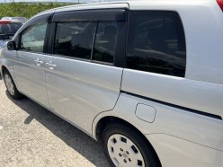 TOYOTA ISIS L_G Edition 2010