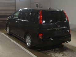 TOYOTA ISIS Platana Limited 2010
