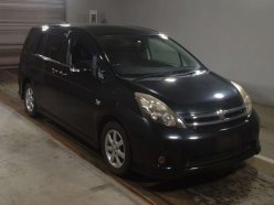 TOYOTA ISIS Platana Limited 2010