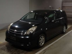 TOYOTA ISIS Platana Limited 2010