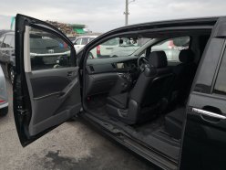 TOYOTA ISIS Platana Limited 2010