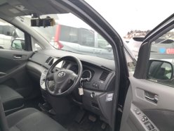 TOYOTA ISIS Platana Limited 2010