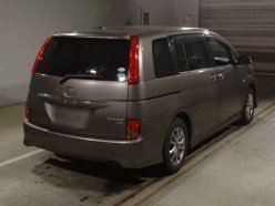 TOYOTA ISIS Platana Limited 2010