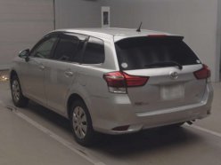TOYOTA COROLLA FIELDER 1.5G 4WD 2015