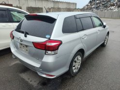 TOYOTA COROLLA FIELDER 1.5G 4WD 2015