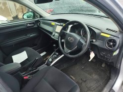TOYOTA COROLLA FIELDER 1.5G 4WD 2015