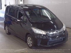HONDA FREED G PREMIUM ED 2015