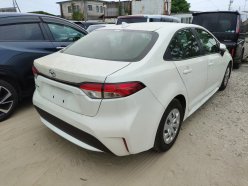 TOYOTA COROLLA G-X 2019/08
