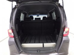 HONDA FREED SPIKE G Premium Edition 2015