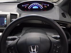 HONDA FREED SPIKE G Premium Edition 2015