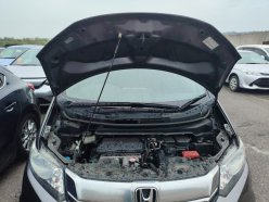 HONDA FREED SPIKE G Premium Edition 2015