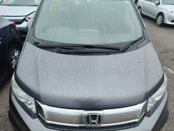 HONDA FREED SPIKE G Premium Edition 2015