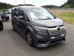 HONDA STEPWGN SPADA HONDA SENSING 8-SEATER 2020