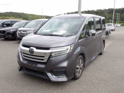 HONDA STEPWGN SPADA HONDA SENSING 8-SEATER 2020
