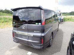 HONDA STEPWGN SPADA HONDA SENSING 8-SEATER 2020