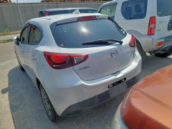 MAZDA DEMIO 13S 2014