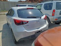 MAZDA DEMIO 13S 2014