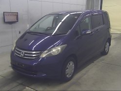 HONDA FREED G Just  7 Seats 2010