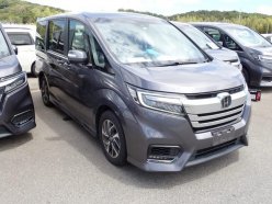 HONDA STEPWGN SPADA HONDA SENSING 8-SEATER 2020