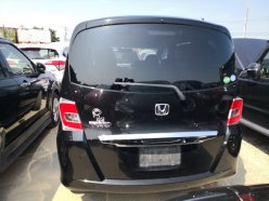 HONDA FREED G Premium Edition 7seats 2015