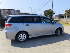TOYOTA WISH  2010
