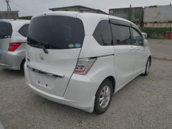HONDA FREED G Just Selection 2013