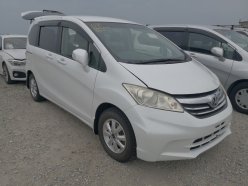 HONDA FREED G Just Selection 2013